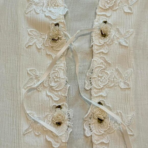 vtg y2k WHITE ROSE LACE embroidered ribbon tie-front cardigan! S.L Fashions - XL - Picture 3 of 8